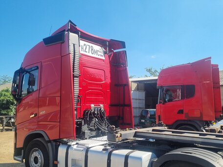 2017 Volvo FH, красный, 6700000 рублей, вид 4