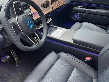2025 Zeekr 9X 70 kWh, чёрный, 12535600 рублей, вид 2