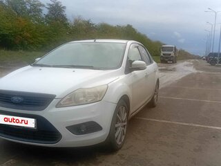 2010 Ford Focus II Рестайлинг, белый, 480000 рублей, вид 2