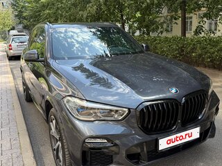 2020 BMW X5 M50i IV (G05/G18), чёрный, 7600000 рублей, вид 2