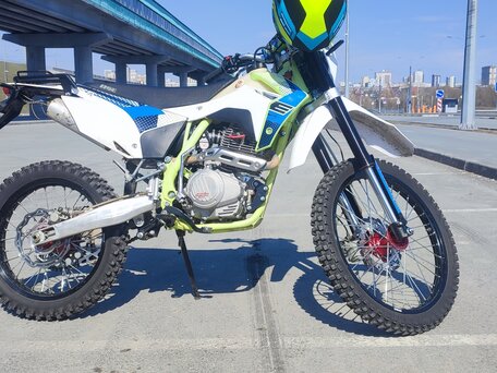 2021 BSE Z3, зелёный, 100000 рублей, вид 1