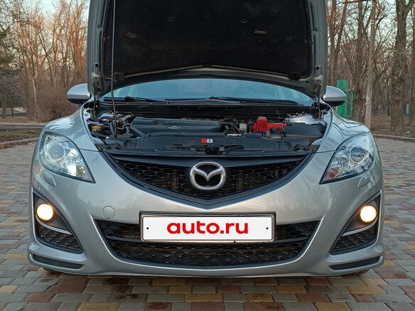 2010 Mazda 6 II (GH) Рестайлинг, серебристый, 850000 рублей - вид 2