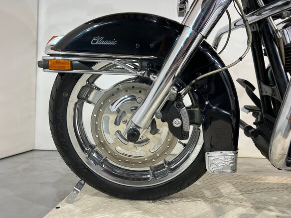 2012 Harley-Davidson Electra Glide, чёрный, 730000 рублей - вид 13