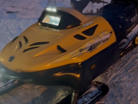 2003 BRP Ski-Doo Skandic 600, жёлтый, 570000 рублей, вид 1