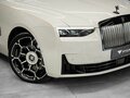 2025 Rolls-Royce Ghost Black Badge II Рестайлинг (Series II), серый, 47294000 рублей - вид 3