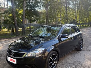 2011 Kia Ceed I Рестайлинг, чёрный, 850000 рублей, вид 1