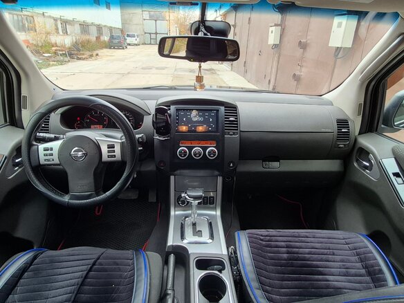 2012 Nissan Pathfinder III Рестайлинг, чёрный, 1600000 рублей - вид 9