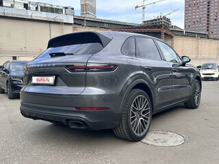 2021 Porsche Cayenne III, серый, 8900000 рублей, вид 5