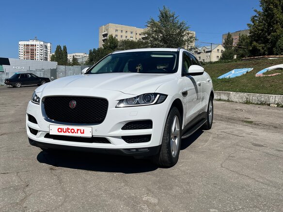 2018 Jaguar F-Pace I, белый, 3900000 рублей - вид 1