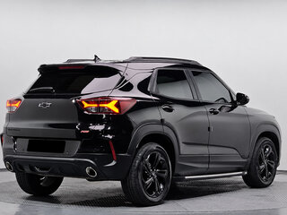 2022 Chevrolet TrailBlazer III, чёрный, 1720000 рублей, вид 4