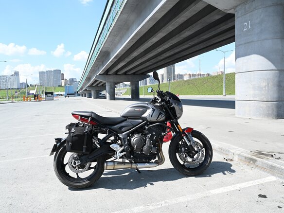 2022 Triumph Trident 660, чёрный, 910000 рублей - вид 2