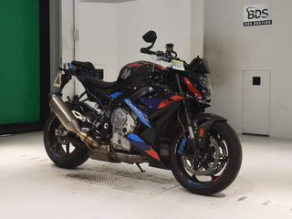2023 BMW M 1000 R, чёрный, 1900000 рублей, вид 1