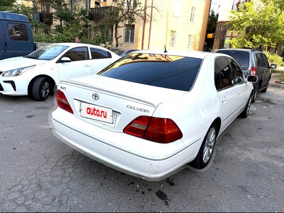2001 Toyota Celsior III (F30), белый, 500000 рублей - вид 9