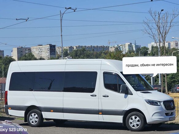 2019 Mercedes-Benz Sprinter, белый, 6500000 рублей - вид 2