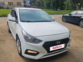 2018 Hyundai Solaris II, белый, 750000 рублей, вид 3