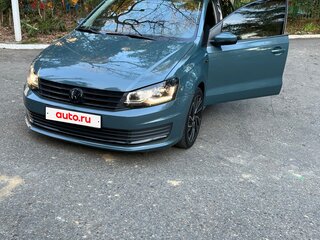 2019 Volkswagen Polo V Рестайлинг, серый, 1400000 рублей, вид 1