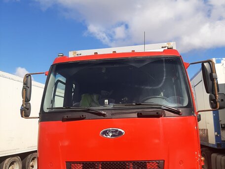 2008 Ford Cargo, красный, 2500000 рублей, вид 1