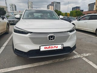 2023 Honda Vezel II, белый, 2650000 рублей, вид 2