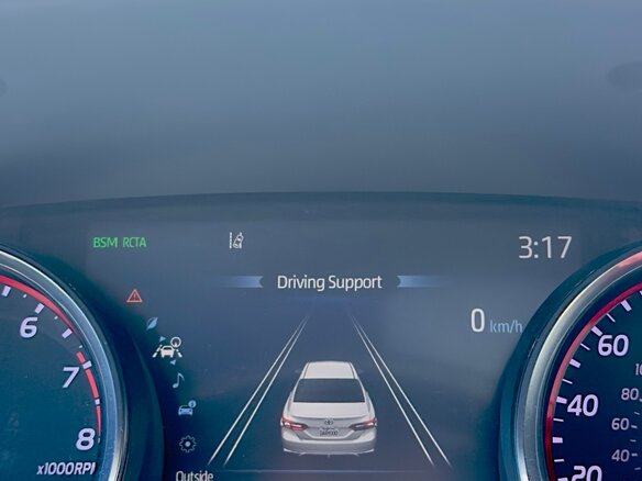 2020 Toyota Camry US Market VIII (XV70), белый, 3000000 рублей - вид 18