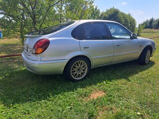 2001 Toyota Corolla VIII (E110) Рестайлинг, серебристый, 320000 рублей, вид 4