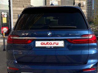 2020 BMW X7 40i I (G07), синий, 8500000 рублей, вид 4