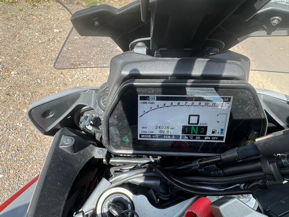 2019 Yamaha MT-09 Tracer (FJ-09), серый - вид 8