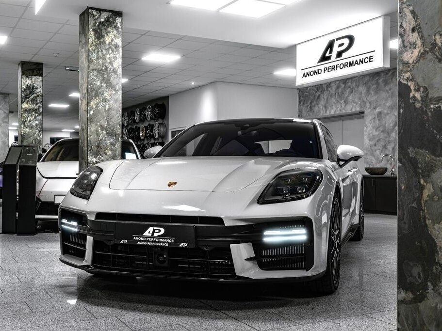 Открыть фотографии: Porsche Panamera III