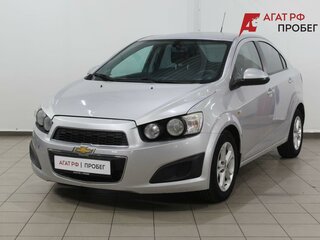 2012 Chevrolet Aveo II, серебристый, 560000 рублей, вид 1