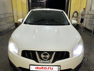 2012 Nissan Qashqai I Рестайлинг, белый, 840000 рублей, вид 3