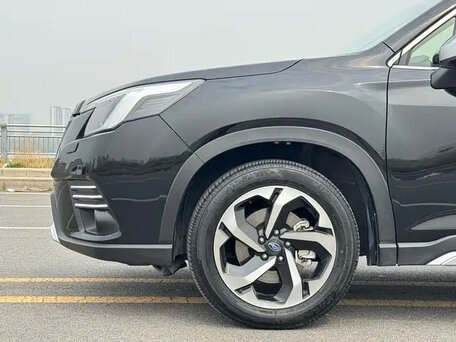 2023 Subaru Forester V Рестайлинг, чёрный, 3400000 рублей, вид 5