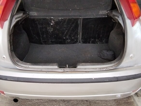 2005 Ford Focus I Рестайлинг, серебристый, 335000 рублей - вид 8