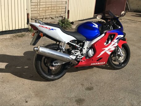 2000 Honda CBR 600F, красный, 385000 рублей, вид 3