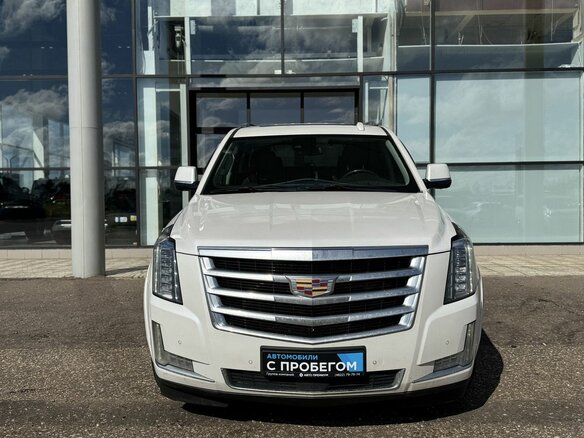 2020 Cadillac Escalade IV, белый, 3665000 рублей - вид 5