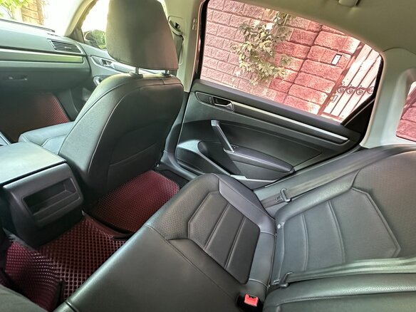 2016 Volkswagen Passat (North America and China) I Рестайлинг, чёрный, 2000000 рублей - вид 14