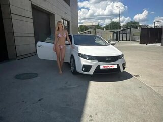 2011 Kia Cerato Koup II, белый, 920000 рублей, вид 4