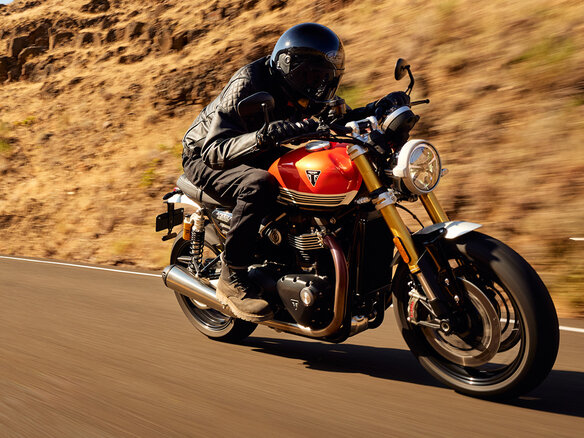 2026 Triumph Speed Twin, оранжевый, 2570000 рублей - вид 15