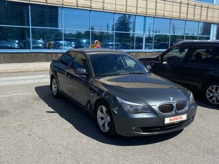 2009 BMW 5 серии 525i V (E60/E61) Рестайлинг, серый, 1200000 рублей, вид 2