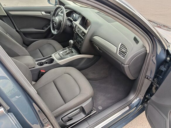 2011 Audi A4 IV (B8), серый, 1700000 рублей - вид 20