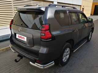 2020 Toyota Land Cruiser Prado 150 Series Рестайлинг 3, серый, 4350000 рублей, вид 3