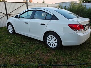 2011 Chevrolet Cruze I, белый, 600000 рублей, вид 5