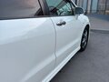 2009 Honda Stream II Рестайлинг, белый, 1290000 рублей - вид 1