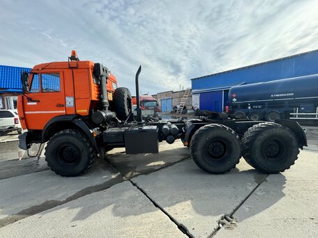 2013 КамАЗ 44108, оранжевый, 3000000 рублей, вид 3