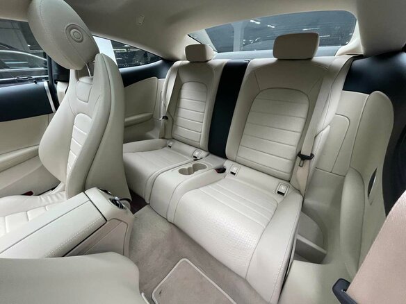 2018 Mercedes-Benz C-Класс 200 IV (W205) Рестайлинг, красный, 4000000 рублей - вид 11