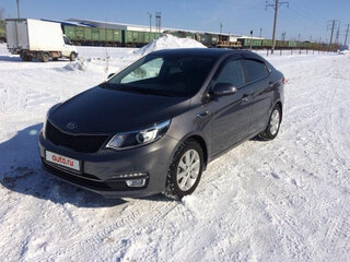 2017 Kia Rio III Рестайлинг, серый, 1100000 рублей, вид 2