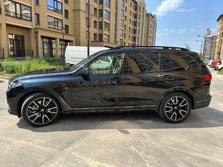 2019 BMW X7 30d I (G07), чёрный, 8400000 рублей, вид 2