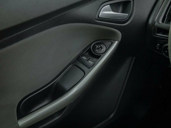 2012 Ford Focus III, чёрный, 770000 рублей - вид 6