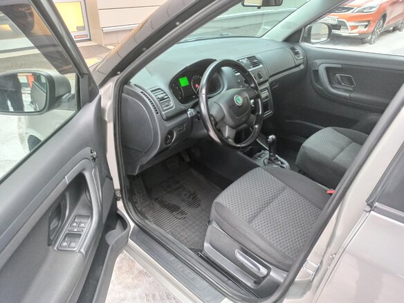 2012 Skoda Fabia II Рестайлинг, серый - вид 5