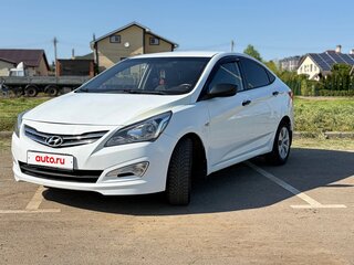 2015 Hyundai Solaris I Рестайлинг, белый, 790000 рублей, вид 1