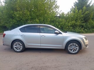 2016 Skoda Octavia III (A7), серебристый, 1250000 рублей, вид 3