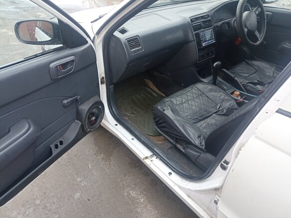 1999 Toyota Caldina I Рестайлинг, белый, 280000 рублей - вид 5